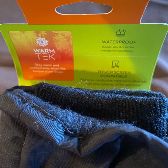 Tek Gear Ski Glove - M/L - Picture 2 of 4